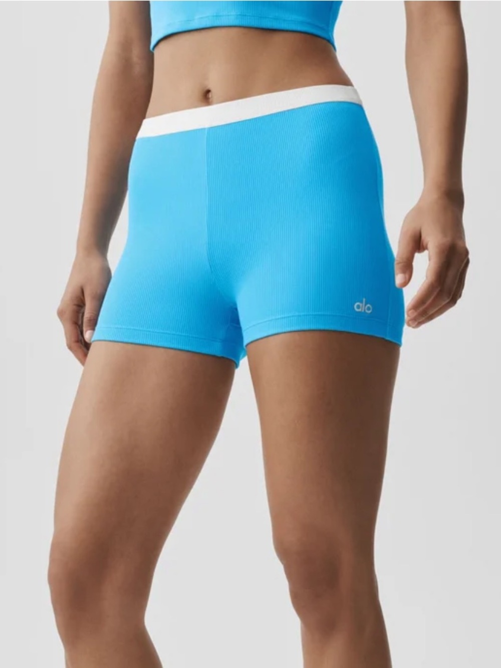 NWT Alo Yoga shorts